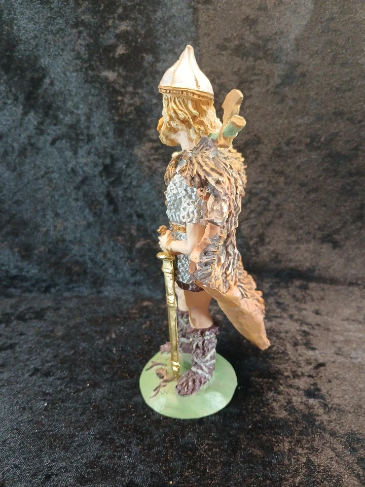 Royale Duncan Figurine History Of Santa 6.5 Inches Tall - Image 2 of 4