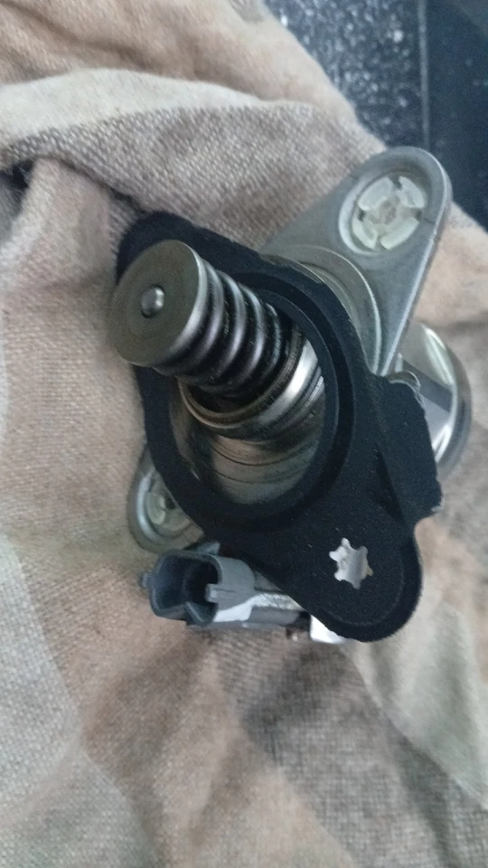 Bomba de combustível de alta pressão injeção direta GM Acadia Traverse Outlook fabricante de equipamento original 12639260 - Imagem 4 de 4