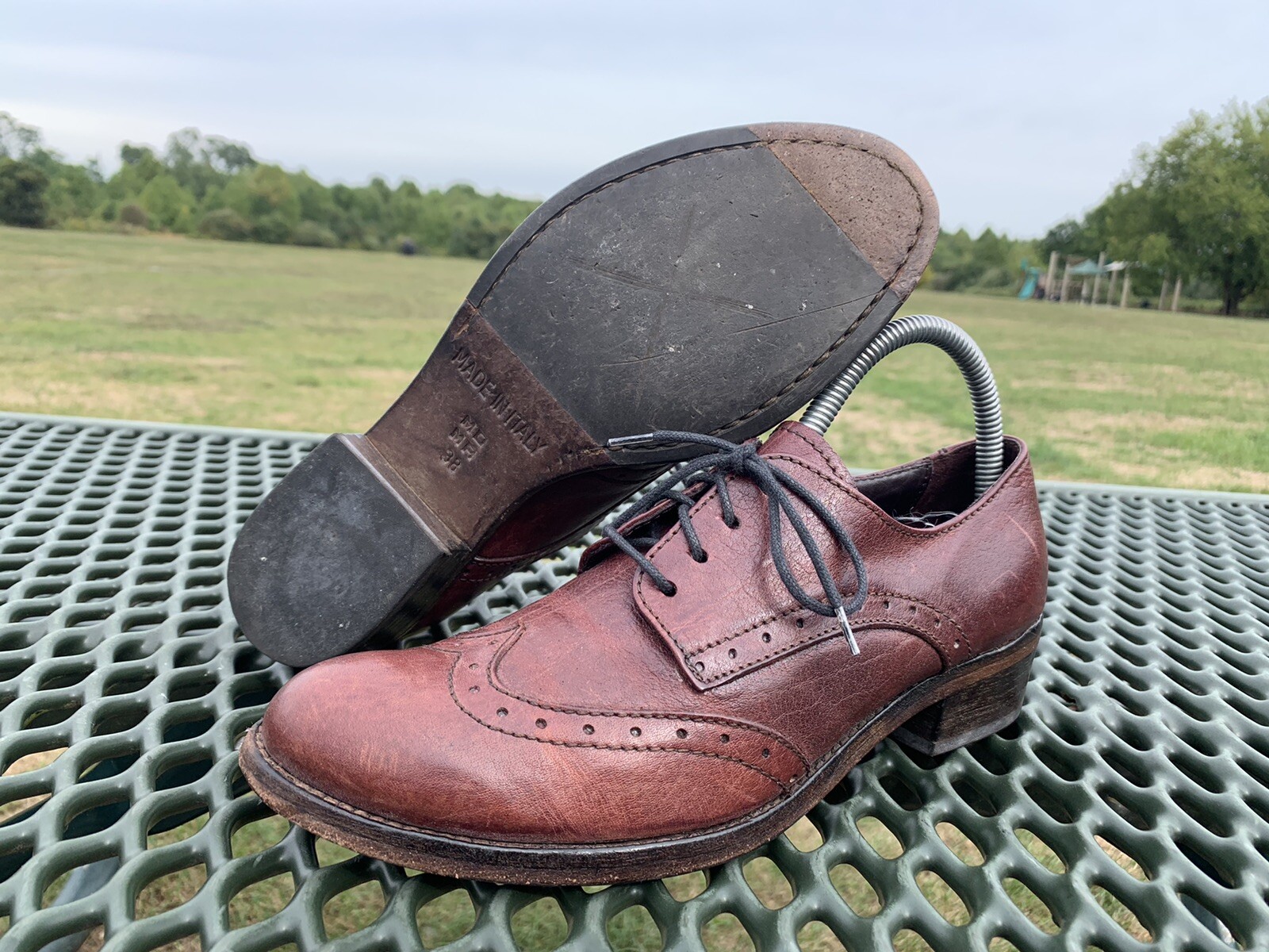 Womens MOMA Brown Wing Tip Shoes Size 