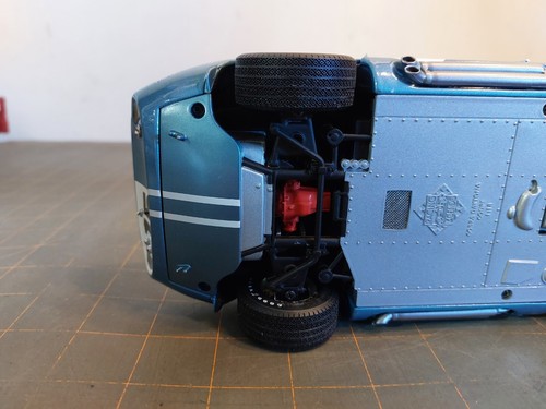 Exoto Cobra Daytona Coupe 1965 #15 Maßstab 1:18 - Bild 14 von 14