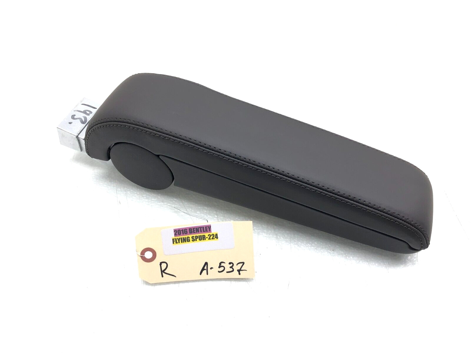 2014-2018 BENTLEY FLYING SPUR RIGHT PASS SIDE CENTER CONSOLE ARMREST LID #NOTES