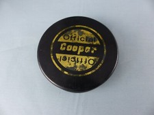 PALET PUCK ICE HOCKEY SUR GLACE OFFICIAL COOPER OFFICIEL années 1970 1980