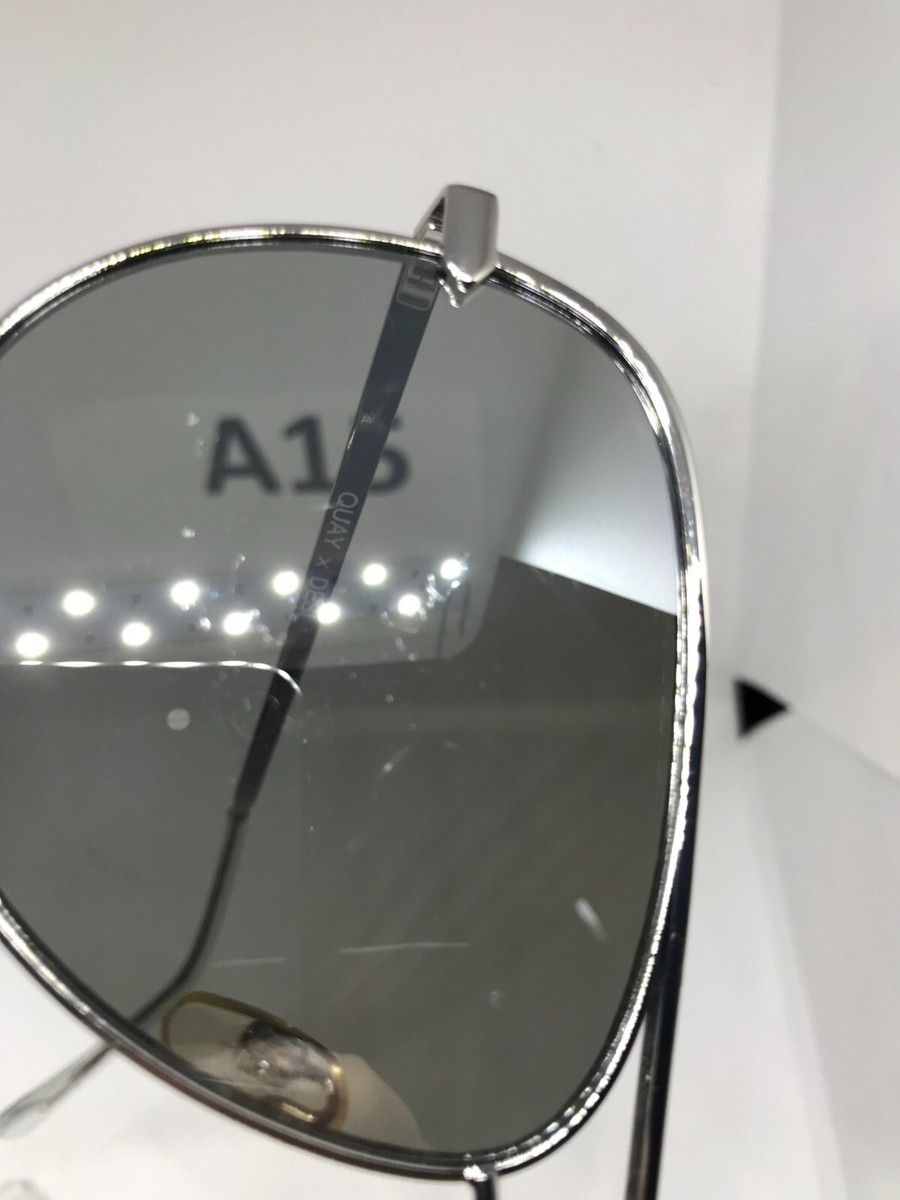 Quay Australia x DESI High Key 111 Aviator Silver Smoke  display picture 3
