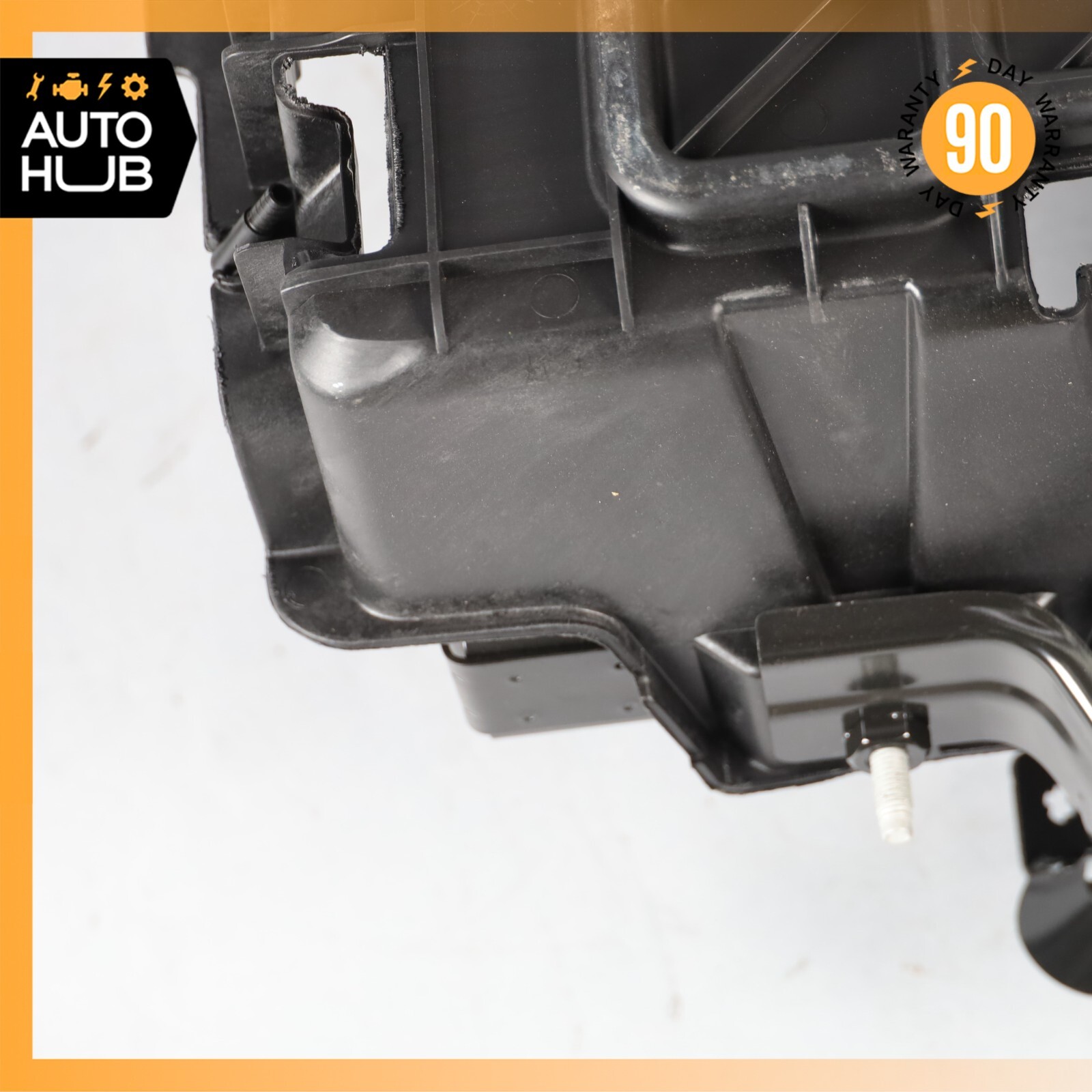 14-17 Maserati Ghibli M157 Rear Trunk Fuse Box Wiring Harness w/ Bracket OEM 75k