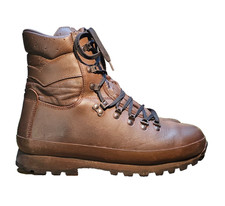 Altberg Defender lightweight boots for Hiking, Fishing, Walking UK 10 M