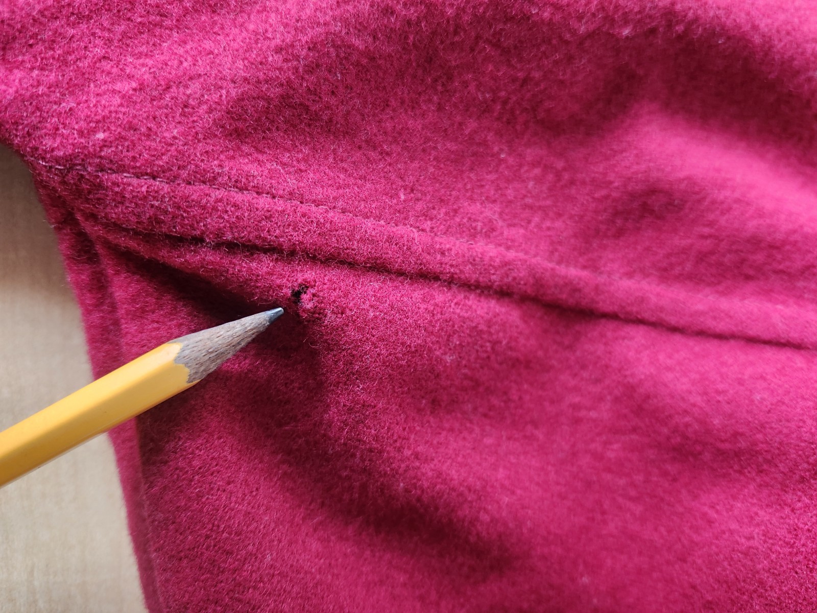 Men's Red Wool Pendleton Jacket, Size Medium - image 17