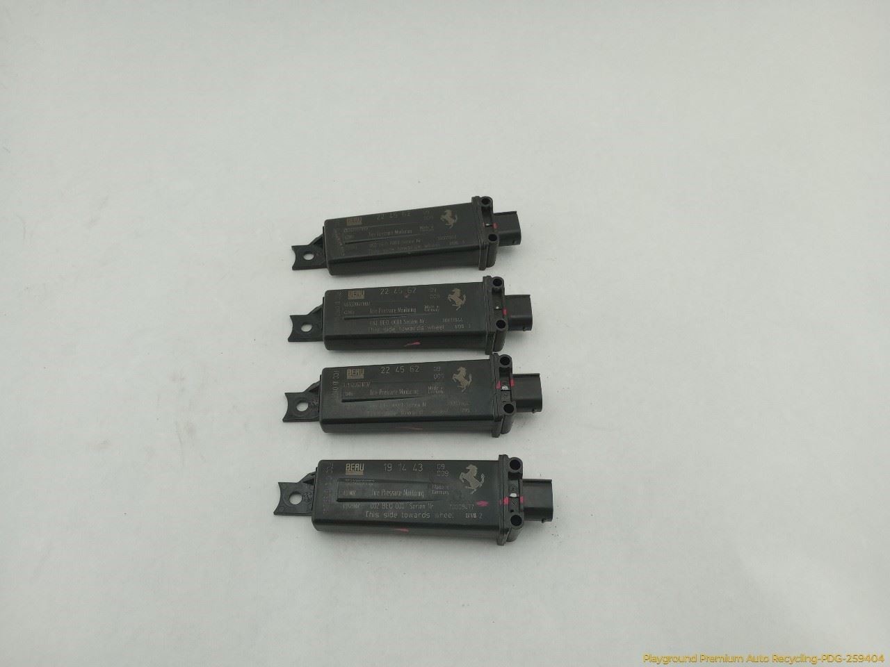 Maserati Quattroporte M139 Set Of 4 Tire Pressure Monitoring Antenna Fits 05-08