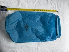 Sea to Summit Lightweight Dry Bag, 20 Liters, Ultralite, Backpacking, Blue