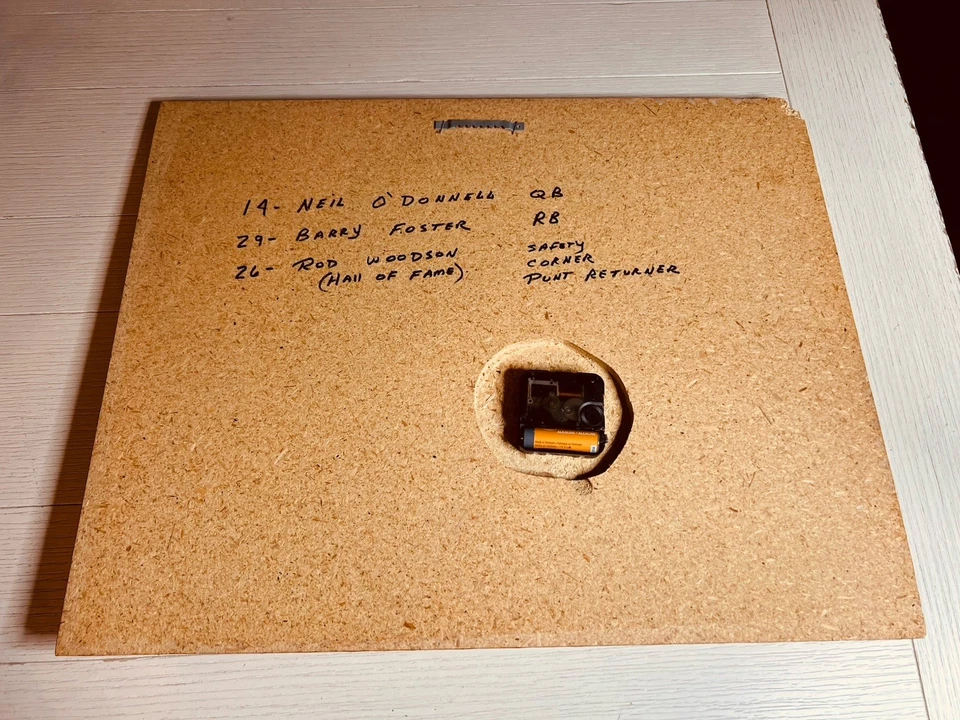 Vintage 1994 Pittsburgh Steelers “Men Of Steel”  Wall Hanging With Clock 20”x16” - Image 3 of 4