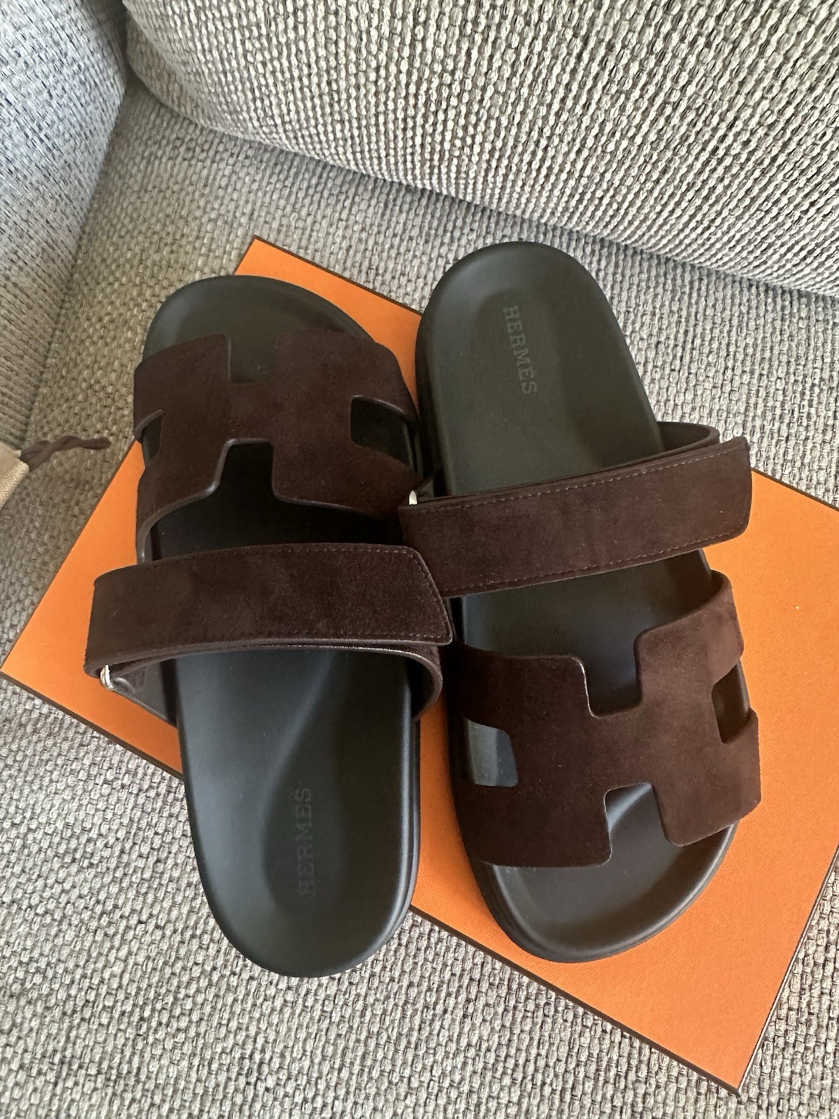 Size 39EU NIB HERMÈS Marron Ébène Suede Women’s Chypre Sandals w/ Receipt thumbnail 6