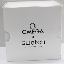 Omega X Swatch Mission to MoonPhase - White Bioceramic MoonSwatch Snoopy Watch