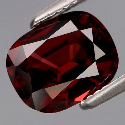 1.68Ct.Very Good Color! Natural Top Noble Red Spinel Loose Gemstone Myanmar - Picture 1 of 4
