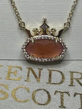 Kendra Scott Disney Elisa Princess Gold Short Pendant Necklace Peach Iridescent