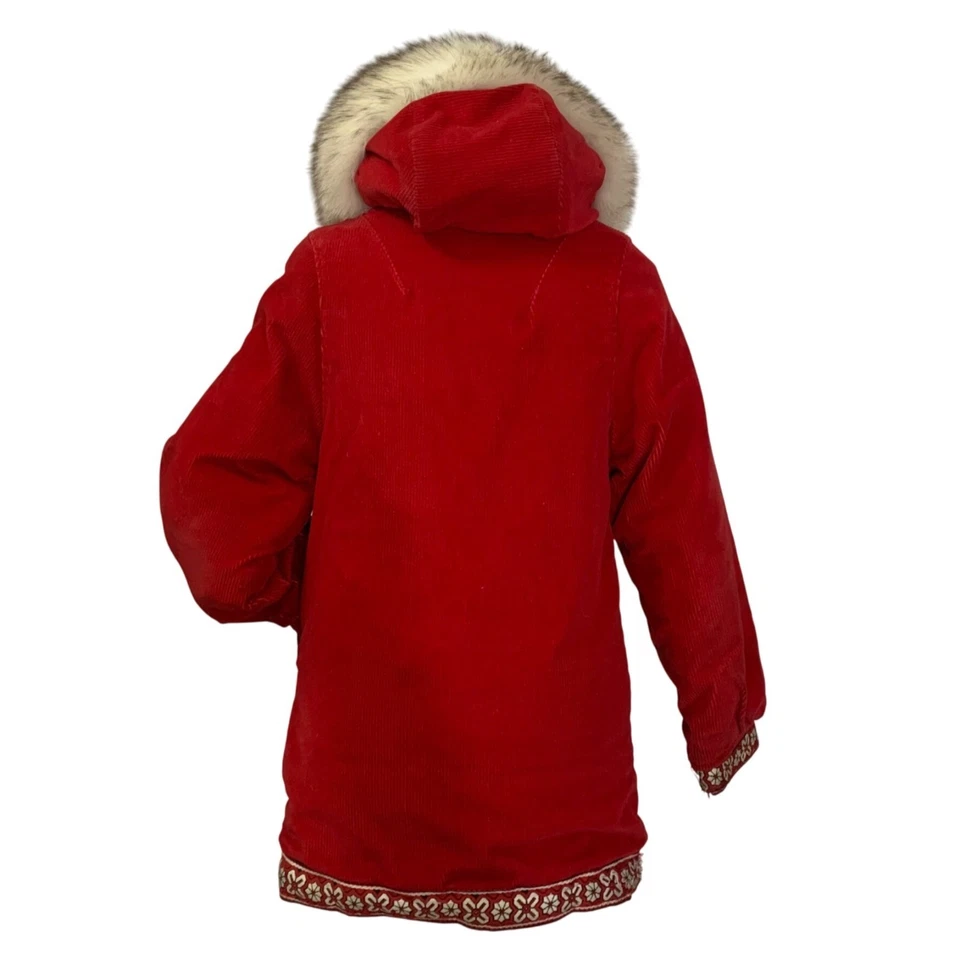 Abrigo boho boho de pana con ribete de piel de esquimal inuit de los años 70 por la artista de Tlingint Marleita Wallace Foto 4 de 4