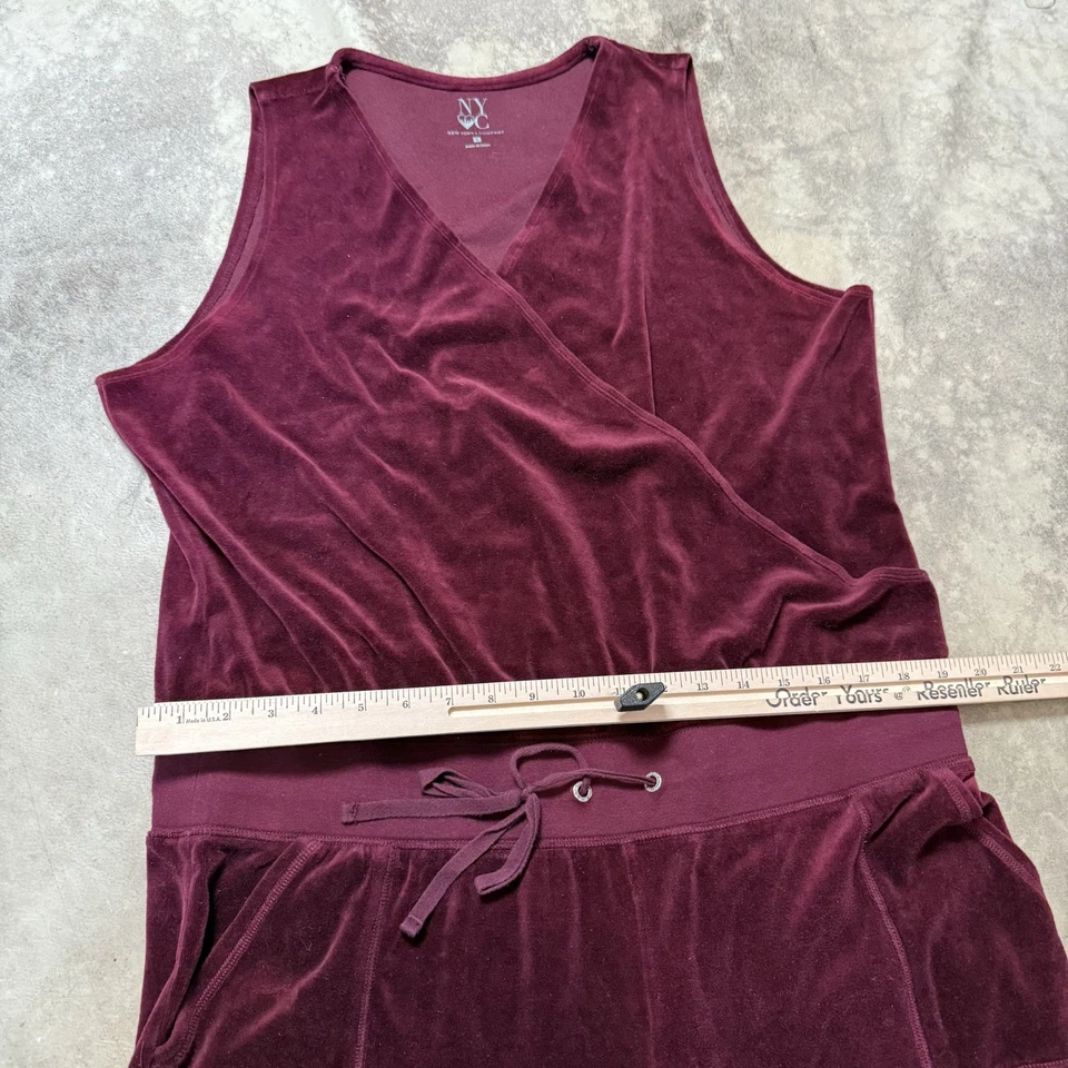 Mono New York Company para mujer talla XL borgoña terciopelo sin mangas lazo cintura Foto 4 de 4