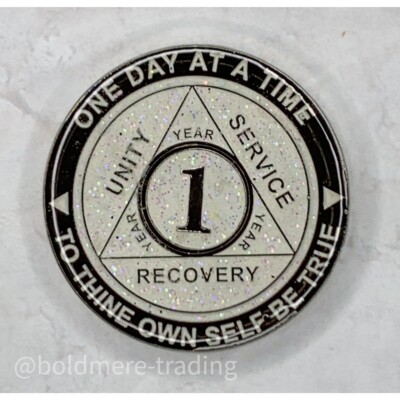 1 Year Alcoholics Anonymous Medallion White Silver Plated AA Sobriety Chip Coin - Foto 7