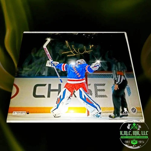 *NHL HENRIK LUNDQVIST FIRMATO AUTOGRAFO 16X20 PERSONALIZZATO METALLIZZATO NEW YORK RANGERS - Foto 2 di 2