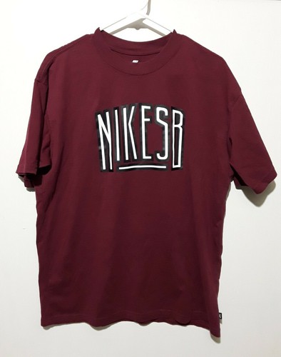 Nike SB Loose Fit Men's Red T-Shirt 