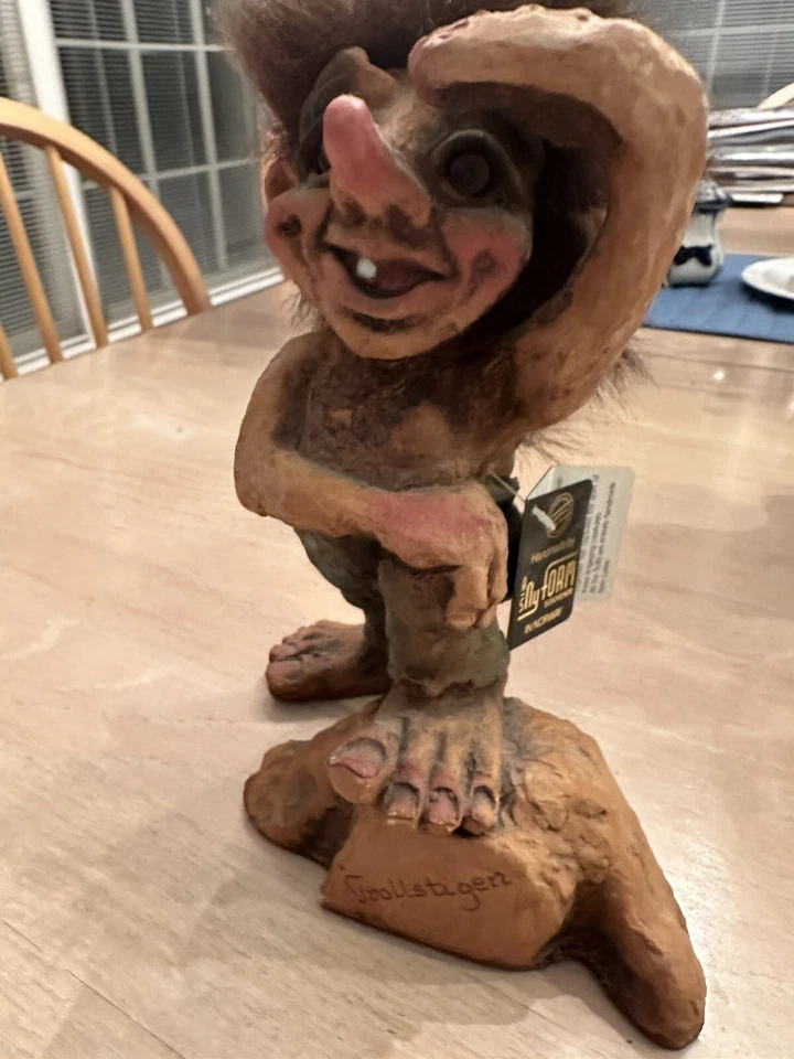 Винтажный норвежский тролль Nyform 8 дюймов No505 1990-е с оригинальной биркой. Trollstigen - Изображение 3 из 4