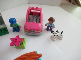Duplo # 10546 Supermarket with car Customer Clerk Food Blocks Delivery Truck