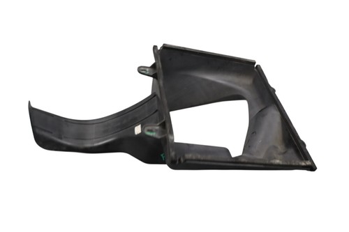 14-18 Maserati Ghibli M157 Front Left Side Intercooler Duct Shroud 670004140 Oem - Picture 8 of 11
