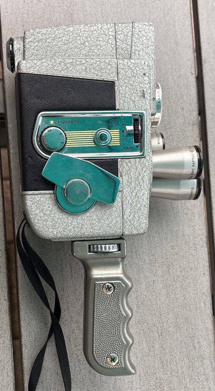 Revere 8mm Cine Camera Eye Matic Magazine Eight Model CA-4  3 Wollensak Lenses
