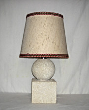 LAMPE EN PIERRE RECONSTITUEE - style Albert TORMOS - Arsène GALISSON - design 70