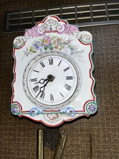Frühe schöne Porzellanschilduhr Schwarzwälder Wanduhr Schwarzwald