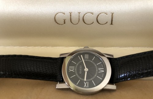 Gucci Ladies Wristwatch Serial # 5200L 