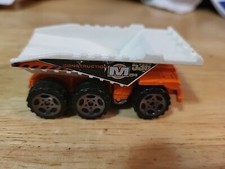 Matchbox 2001 Mattel Orange Construction Dump Truck 1:64 Thailand