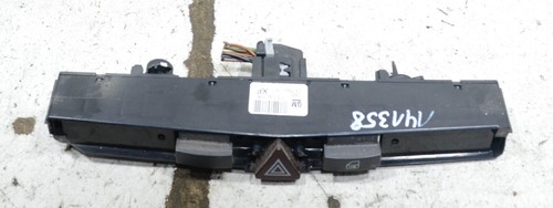 OPEL Astra H Caravan 2006 Schalter Warnblinker 13100105 #141358-G681