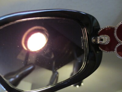 Chanel black frame sunglasses. 5191 501/3C Bouton. With case  display picture 3