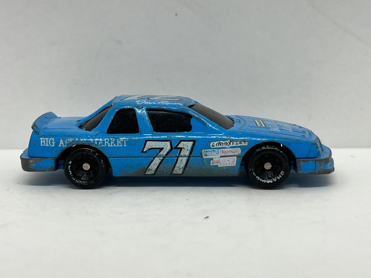 ナスカー 1/64 プログラムカー　プロモーション　バラ売り可　2005-12 ナスカー 1/64 プログラムカー プロモーション バラ売り可 2005-12