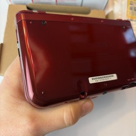 Nice! Nintendo New 3DS XL Red Box Complete W Charger Stylus Top IPS US Model