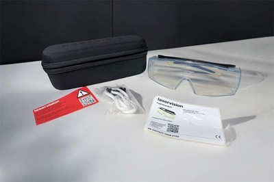 Laser Vision F18P1D061KS1 Laser Operator Safety Goggles w Case Optimal View NEW