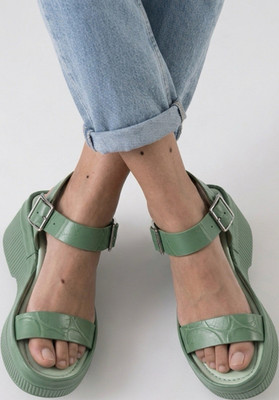 Paul Andrew Women's Green Leather Ankle Strap Buckle Wedge Sandals Size 7.5