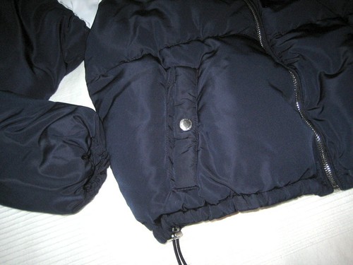 CHAQUETA de invierno BERSHKA Anorak acolchada rojo azul blanco talla XS 34 36 - Imagen 4 de 8