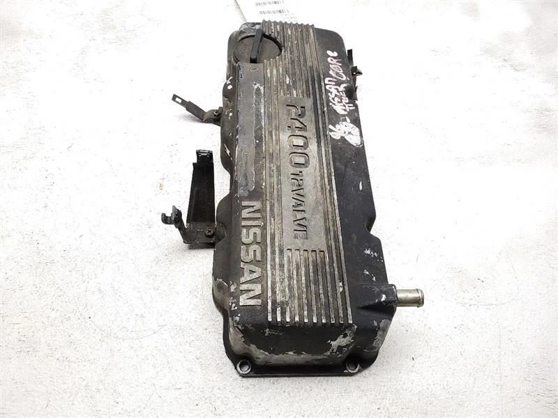 Cubierta de válvula Nissan 1996-1997 camioneta Nissan OEM 13264-0S301 Foto 2 de 4