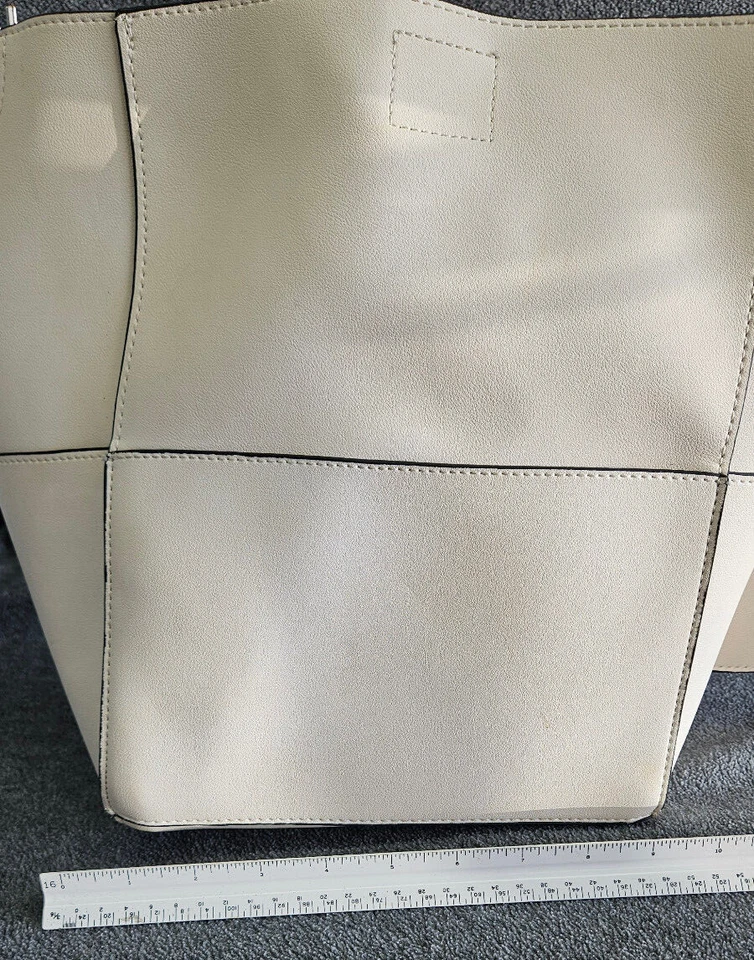 Co-Lab CoLAB White Bucket Tote Handbag Magnetic Clasp with Purse Vegan Leather - Image 3 of 4