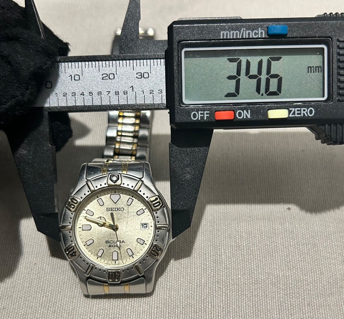 SEIKO セイコー スキューバ 200m 7N35-6010 s-l400.jpg