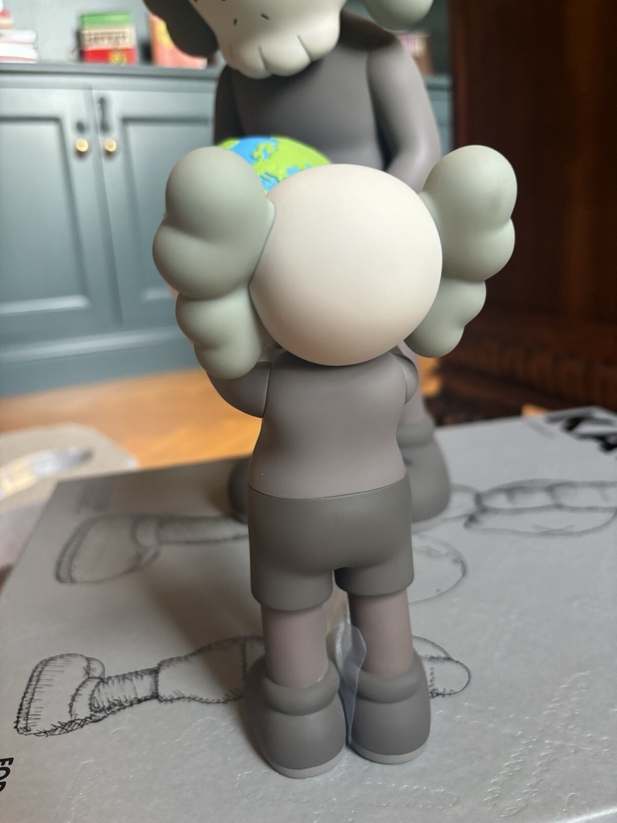 KAWS × MEDICOM TOY THE PROMISES ブラウン KAWS × MEDICOM TOY THE
