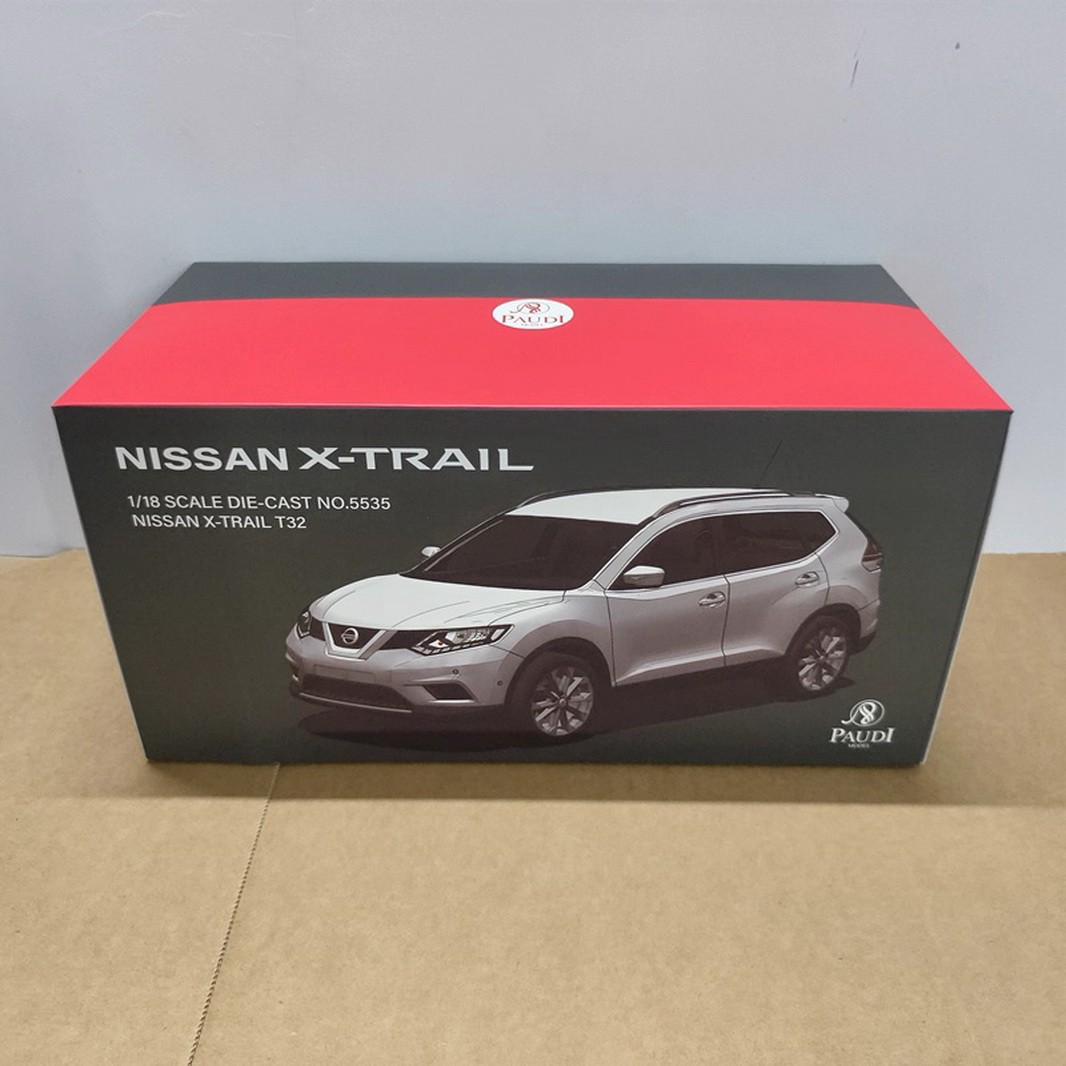 1/18 Scale X-TRAIL 2018 SUV White Diecast Model Car Toy Collection
