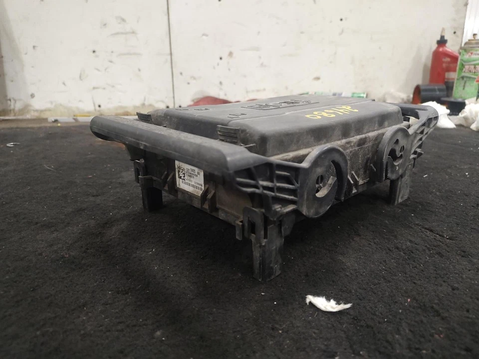 Fuse Box Engine Fits 15-20 ESCALADE 455547 Foto 2 de 4