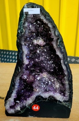 ATEMBERAUBENDE Amethyst Geode Höhle Kathedrale Kirche 11 kg importiert Brasilien 35 x 23 x 16 cm