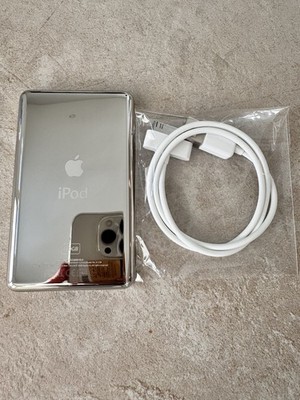 Apple iPod Classic 7th Generation 160GB Silver MC293J MC293LL New