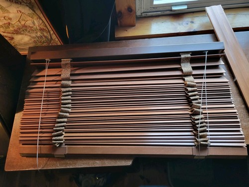 32" Wood Slat Shade