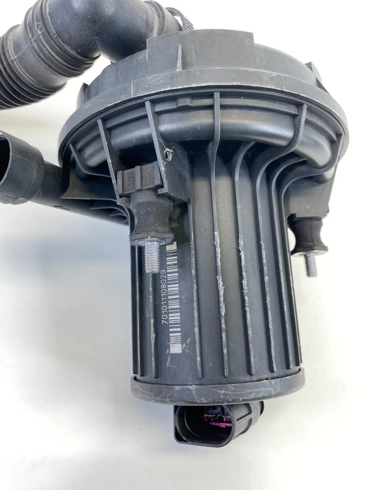 2000 - 2005 年大众甲壳虫二次喷射泵总成 06A-959-253-B — 第 3/4 张图片