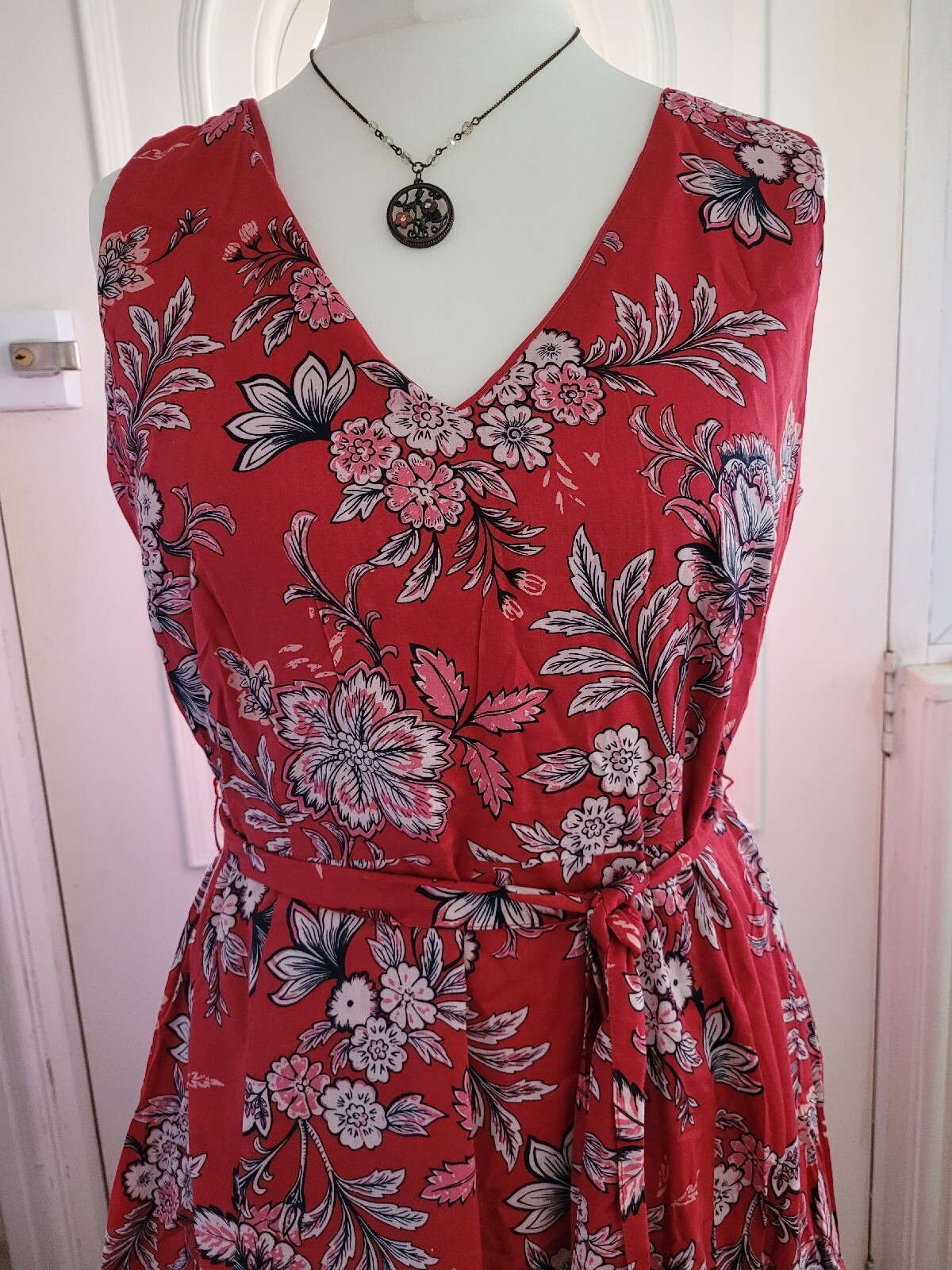 Monsoon 1950's Style Elegant Tea Dress. Size 16 Gem