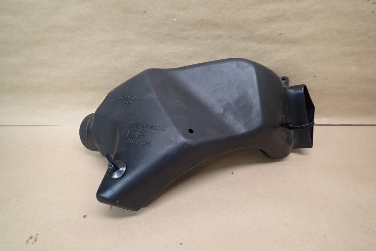 2016 KAWASAKI NINJA ZX-14R RIGHT RAM AIR INTAKE DUCT 14073-0100 | eBay