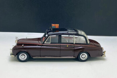 Rolls-Royce Phantom II ミニカー Lindberg Maquette Plastique 1/32 - Rolls Royce Phantom II